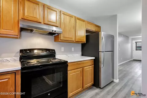 Kitchen - 4530 Wright St # 4, Anchorage, AK 99507 photo 3 of 3