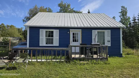 306 James St, Kenai, AK 99611