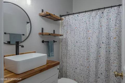 Bath - 3400 Dundee Loop, North Pole, AK 99705 photo 1 of 2