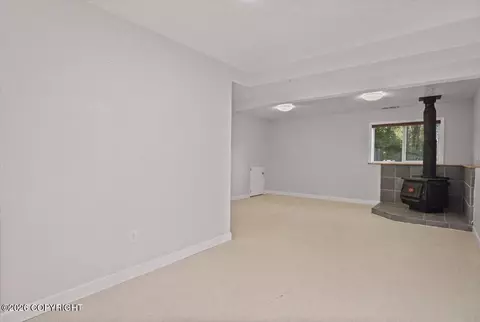 Living - 22808 Mcmanus Dr, Chugiak, AK 99567 photo 6 of 6
