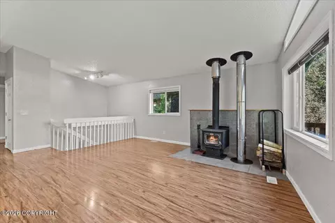 Living - 22808 Mcmanus Dr, Chugiak, AK 99567 photo 2 of 6