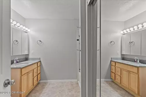 Bath - 22808 Mcmanus Dr, Chugiak, AK 99567 photo 1 of 6