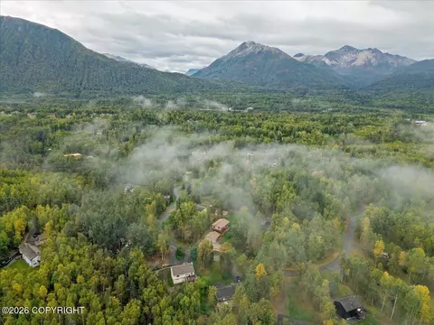 View/Area - 22808 Mcmanus Dr, Chugiak, AK 99567 photo 3 of 10