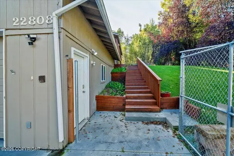 Exterior - 22808 Mcmanus Dr, Chugiak, AK 99567 photo 3 of 14