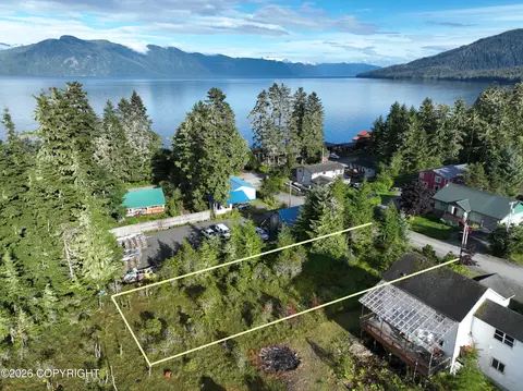 106 Jenny Ln, Petersburg, AK 99833