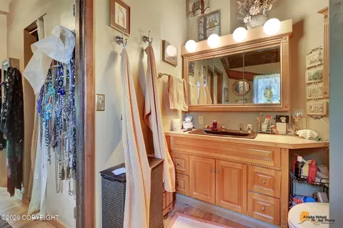 Bath - 13145 Patrick Rd, Anchorage, AK 99516 photo 3 of 5