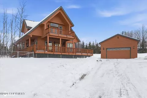 3978 N Meadow Lakes Dr, Wasilla, AK 99623