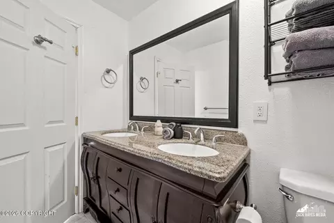 Bath - 3216 E 46th Ave, Anchorage, AK 99507 photo 2 of 4