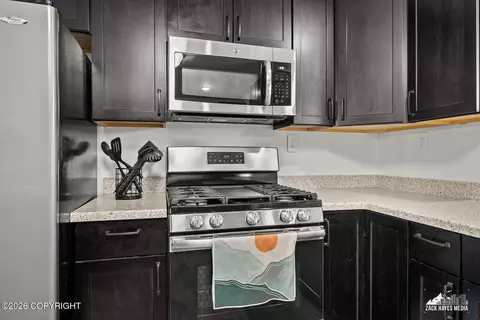 Kitchen - 3216 E 46th Ave, Anchorage, AK 99507 photo 8 of 18