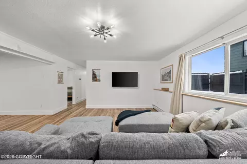 Living - 3216 E 46th Ave, Anchorage, AK 99507 photo 6 of 6