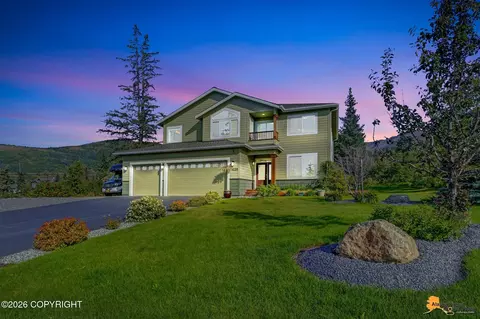 19225 Potter Highlands Dr, Anchorage, AK 99516