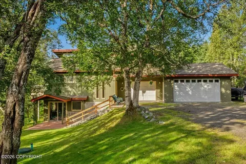 4700 Rabbit Creek Rd, Anchorage, AK 99516