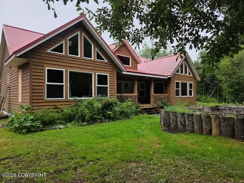 561 Faa Rd, Haines, AK 99827