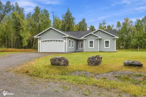 2950 S Emperors Cir, Wasilla, AK 99623