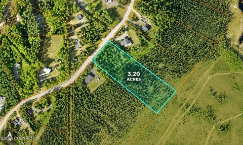 L8 Pickering Drive, Fairbanks, AK 99709