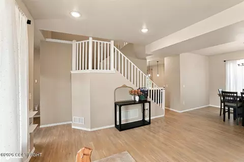 Entry Way - 1594 E Hidden Ranch Loop, Palmer, AK 99645 photo 2 of 5