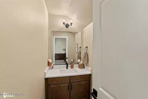 Bath - 1594 E Hidden Ranch Loop, Palmer, AK 99645 photo 1 of 7