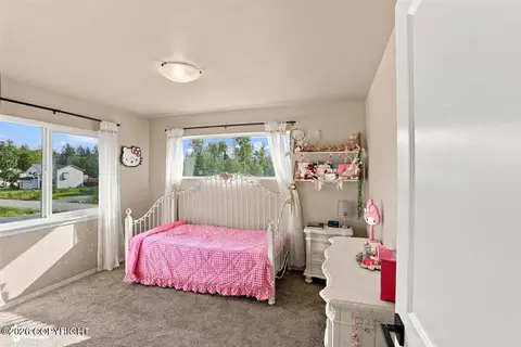 Bedroom - 1594 E Hidden Ranch Loop, Palmer, AK 99645 photo 10 of 10