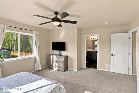 Bedroom - 1594 E Hidden Ranch Loop, Palmer, AK 99645 photo 3 of 10