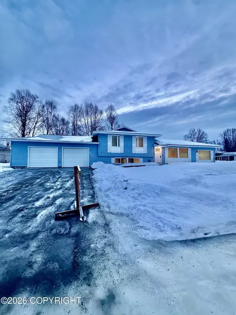 700 Cypress Dr, Kenai, AK 99611