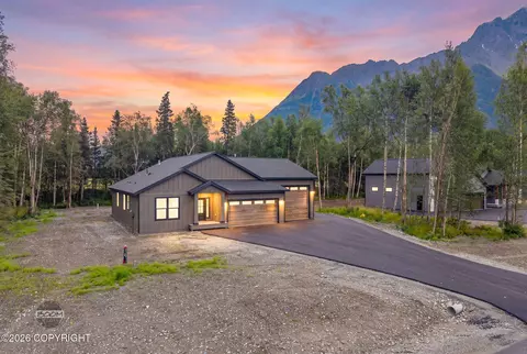 5837 S Gates St, Palmer, AK 99645