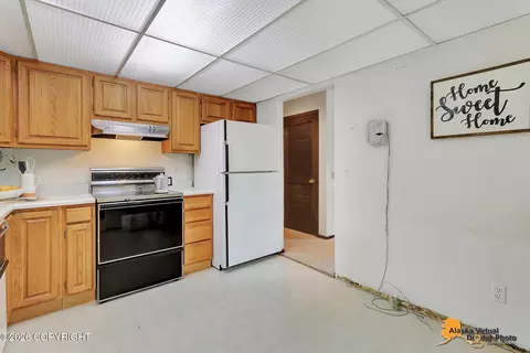 Kitchen - 3386 Checkmate Dr, Anchorage, AK 99508 photo 3 of 6