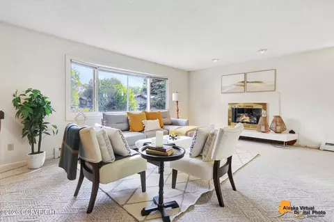 Living - 3386 Checkmate Dr, Anchorage, AK 99508 photo 2 of 4