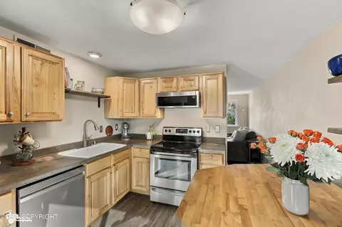 Kitchen - 3610 E 65th Ave, Anchorage, AK 99507 photo 2 of 5
