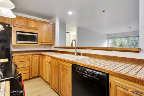 Kitchen - 315 E 12th Ave # 243, Anchorage, AK 99501 photo 4 of 5