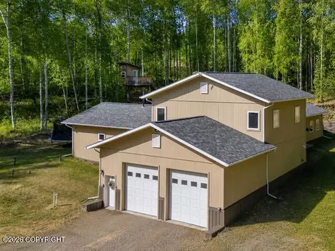 730 Birch Knoll Rd, Fairbanks, AK 99712