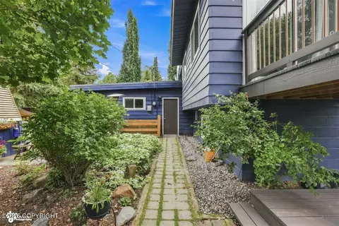 Exterior - 3014 Sheldon Jackson St, Anchorage, AK 99508 photo 11 of 13