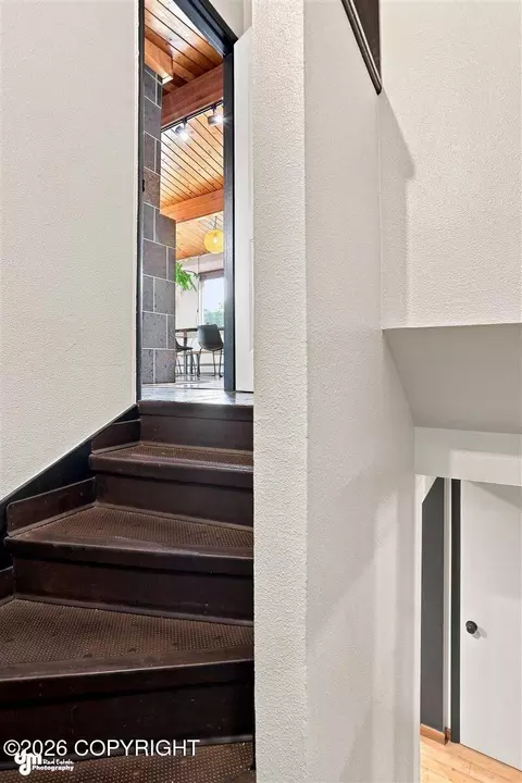 Entry Way - 3014 Sheldon Jackson St, Anchorage, AK 99508 photo 1 of 1