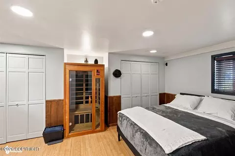Bedroom - 3014 Sheldon Jackson St, Anchorage, AK 99508 photo 6 of 8