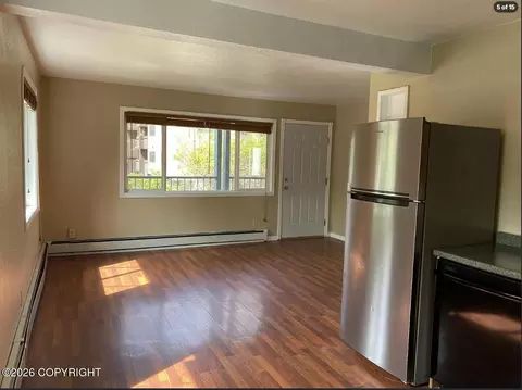 Living - 402 E 11th Ave, Anchorage, AK 99501 photo 1 of 18