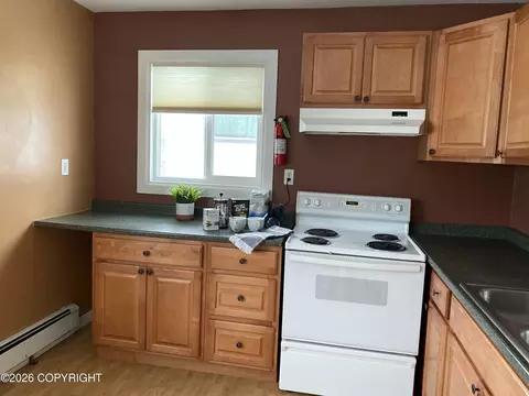 Kitchen - 402 E 11th Ave, Anchorage, AK 99501 photo 13 of 28
