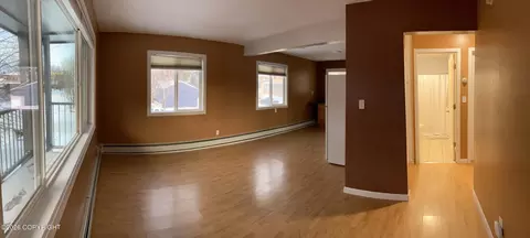 Living - 402 E 11th Ave, Anchorage, AK 99501 photo 8 of 18