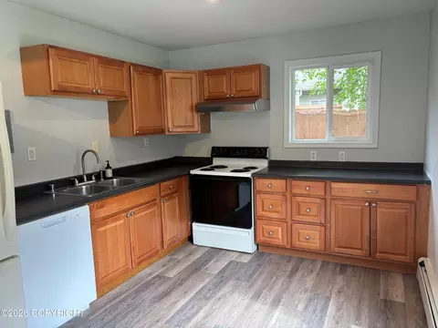 Kitchen - 402 E 11th Ave, Anchorage, AK 99501 photo 4 of 28