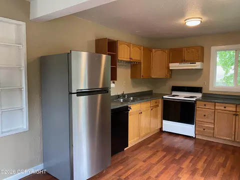 Kitchen - 402 E 11th Ave, Anchorage, AK 99501 photo 24 of 28