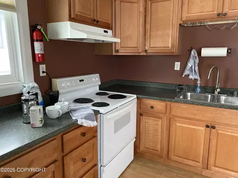 Kitchen - 402 E 11th Ave, Anchorage, AK 99501 photo 14 of 28