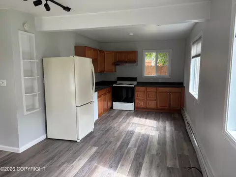 Kitchen - 402 E 11th Ave, Anchorage, AK 99501 photo 6 of 28