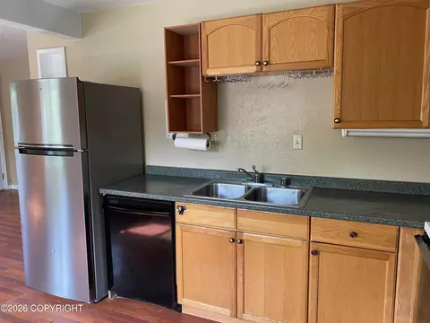 Kitchen - 402 E 11th Ave, Anchorage, AK 99501 photo 18 of 28