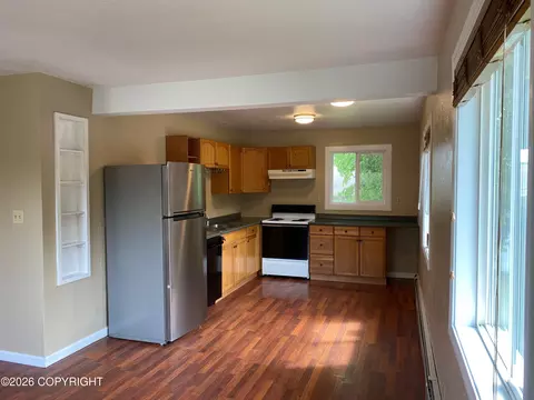 Kitchen - 402 E 11th Ave, Anchorage, AK 99501 photo 23 of 28
