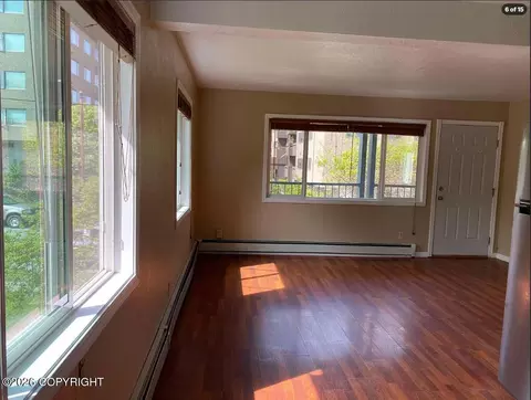 Living - 402 E 11th Ave, Anchorage, AK 99501 photo 3 of 18