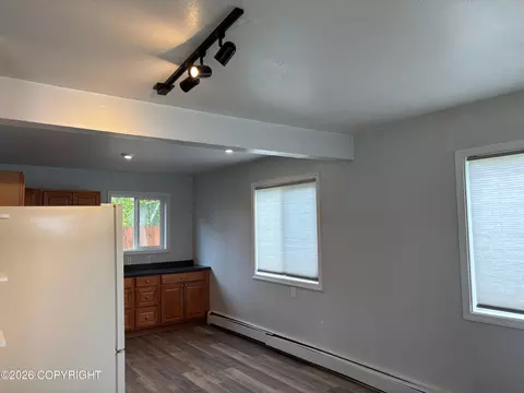 Living - 402 E 11th Ave, Anchorage, AK 99501 photo 5 of 18