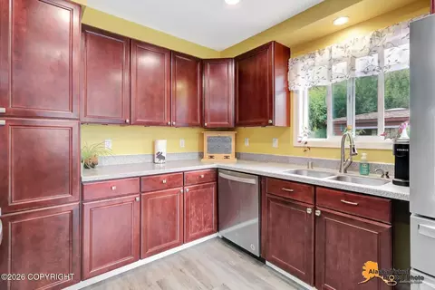 Kitchen - 11033 Buskin Cir, Eagle River, AK 99577 photo 6 of 6