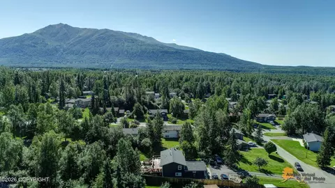 View/Area - 11033 Buskin Cir, Eagle River, AK 99577 photo 7 of 10