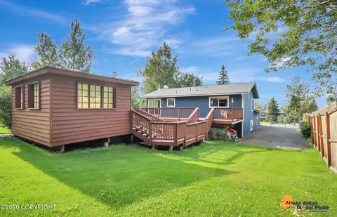 Exterior - 11033 Buskin Cir, Eagle River, AK 99577 photo 17 of 19