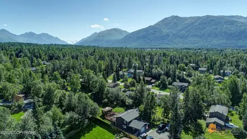 View/Area - 11033 Buskin Cir, Eagle River, AK 99577 photo 8 of 10