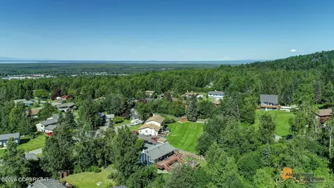 View/Area - 11033 Buskin Cir, Eagle River, AK 99577 photo 4 of 10