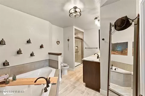 Bath - 7764 E Obsidian Loop, Wasilla, AK 99654 photo 3 of 5